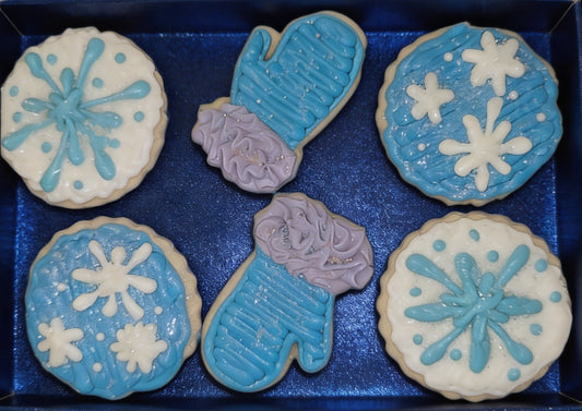 Winter Theme Mittens and Snoflakes