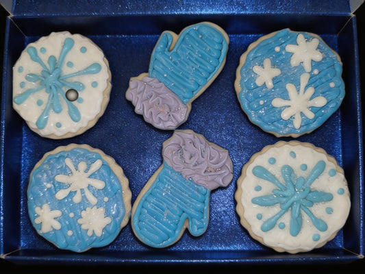 Winter Theme Mittens and Snoflakes